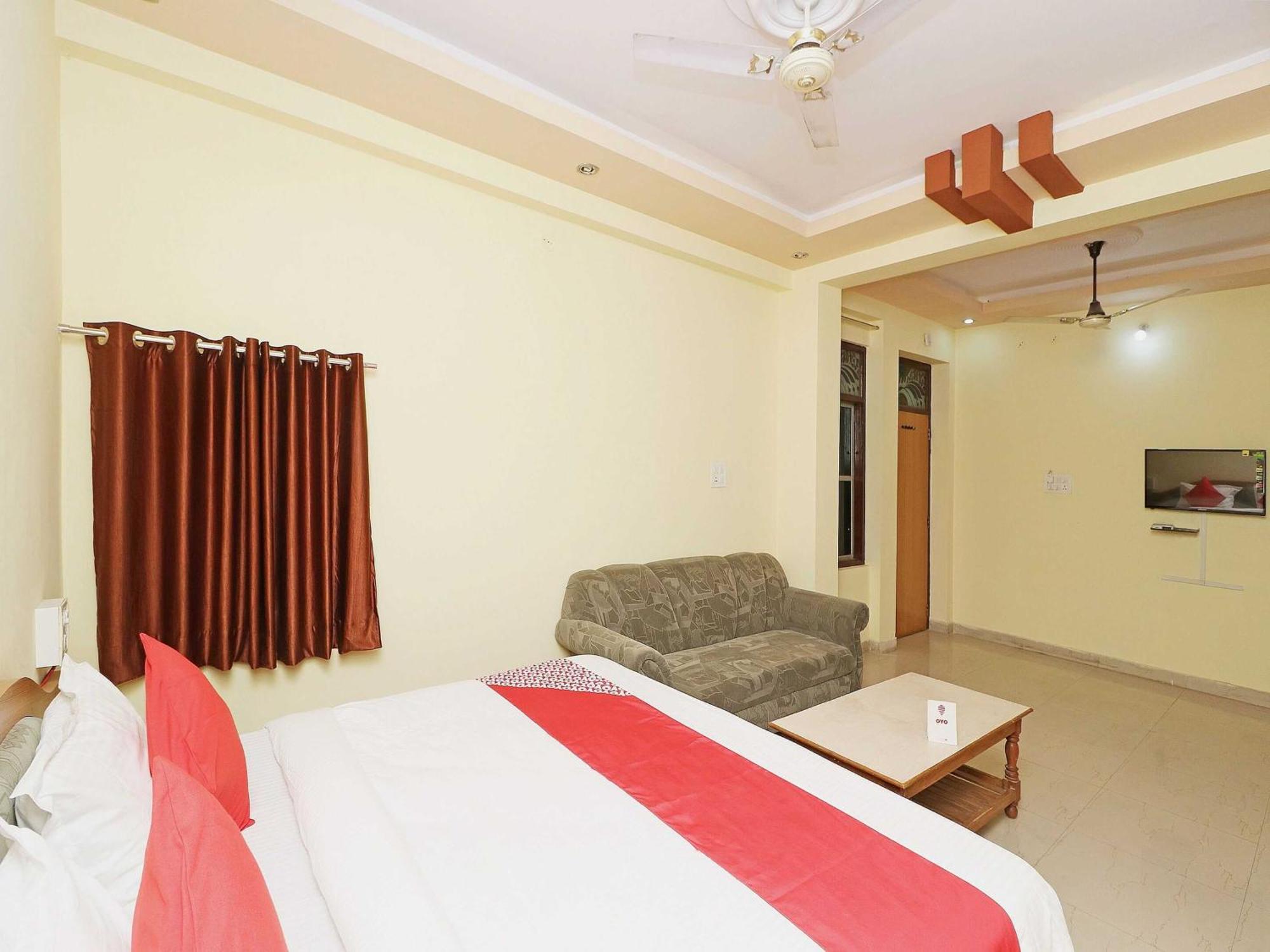 Hotel Oyo Flagship 12775 Bharat Plaza à Kota  Extérieur photo
