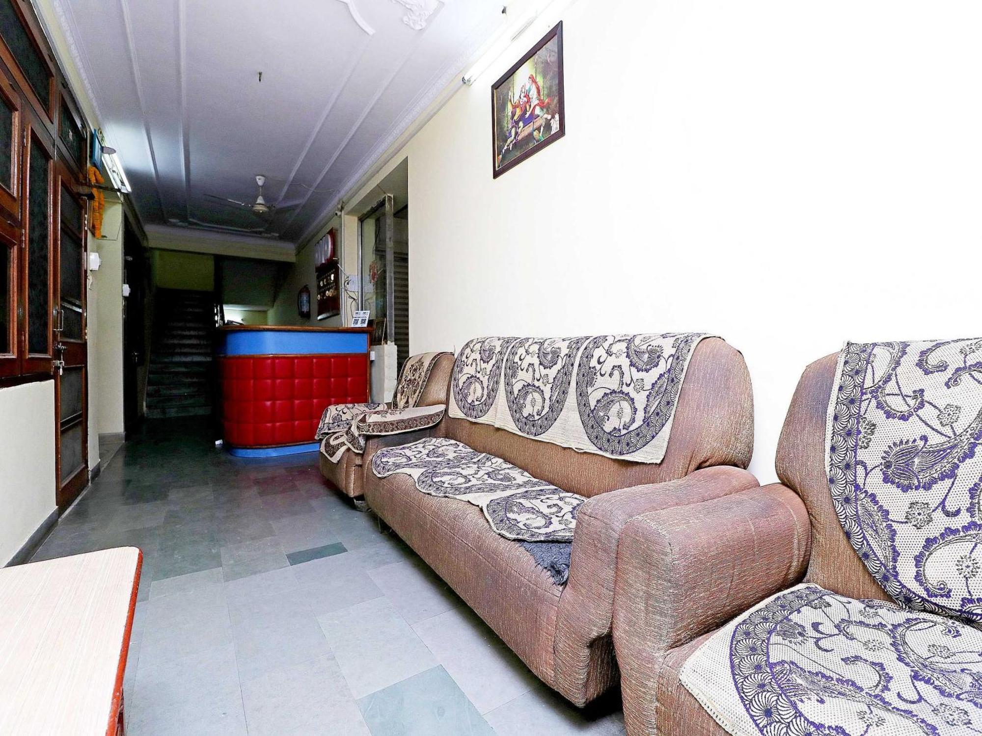Hotel Oyo Flagship 12775 Bharat Plaza à Kota  Extérieur photo